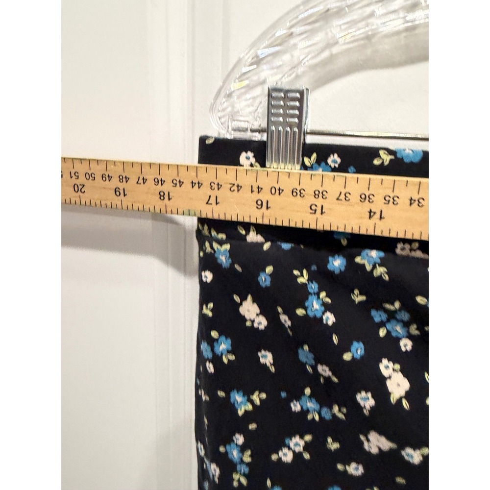 Torrid Womens Leggings Floral Print Black Size 2 - Picture 4 of 6